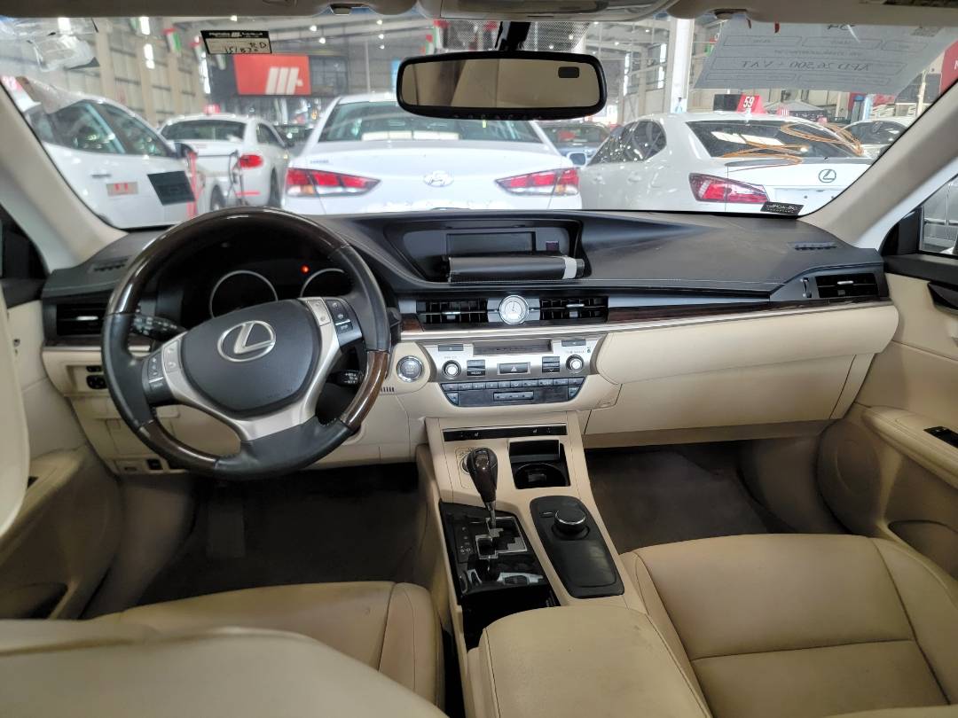 2013 LEXUS ES 350 — 151830 Miles — Lot 042785 — Main - Marhaba Auctions Used Cars - Image 7