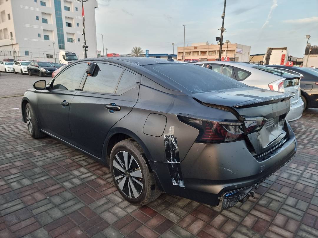 2019 NISSAN ALTIMA — 95650 Miles — Lot WXKC214068 — Souq - Marhaba Auctions Used Cars - Image 5