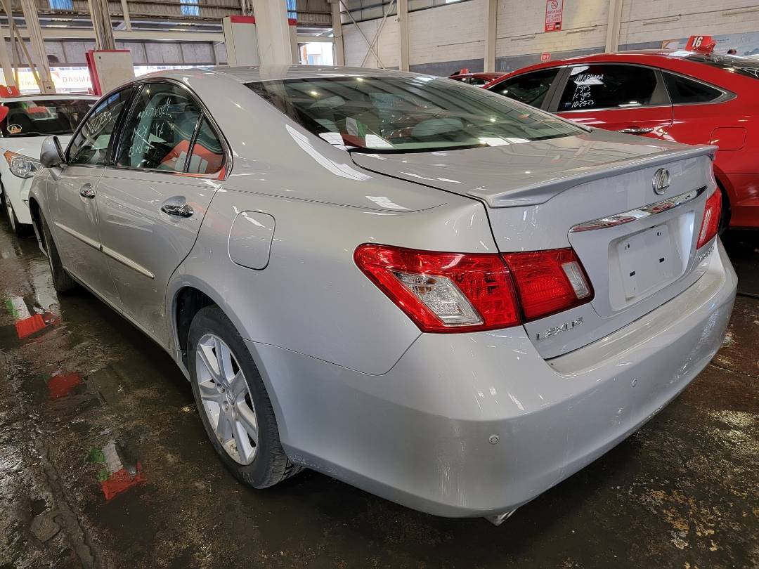 2007 LEXUS ES 350 — 201185 Miles — Lot 37132266 - Marhaba Auctions Used Cars - Image 3
