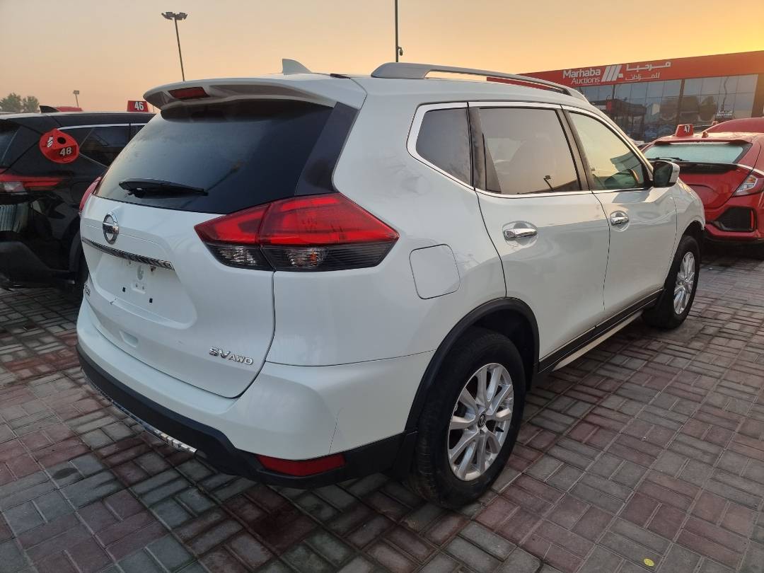 2017 NISSAN ROGUE — 98749 KM — Lot 2105478 — Ind. 12 - Marhaba Auctions Used Cars - Image 5