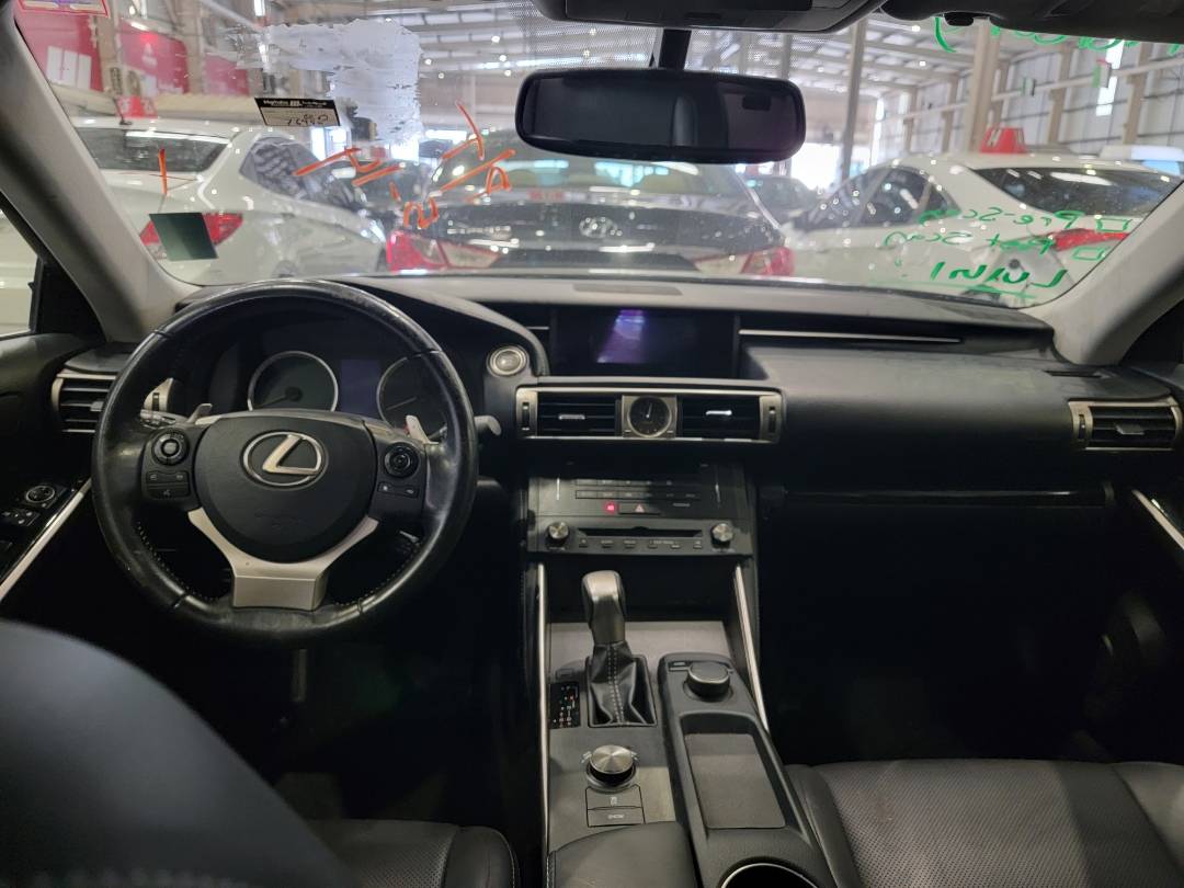 2016 LEXUS IS 200T — 76990 Miles — Lot G5005570 — Main - Marhaba Auctions Used Cars - Image 7