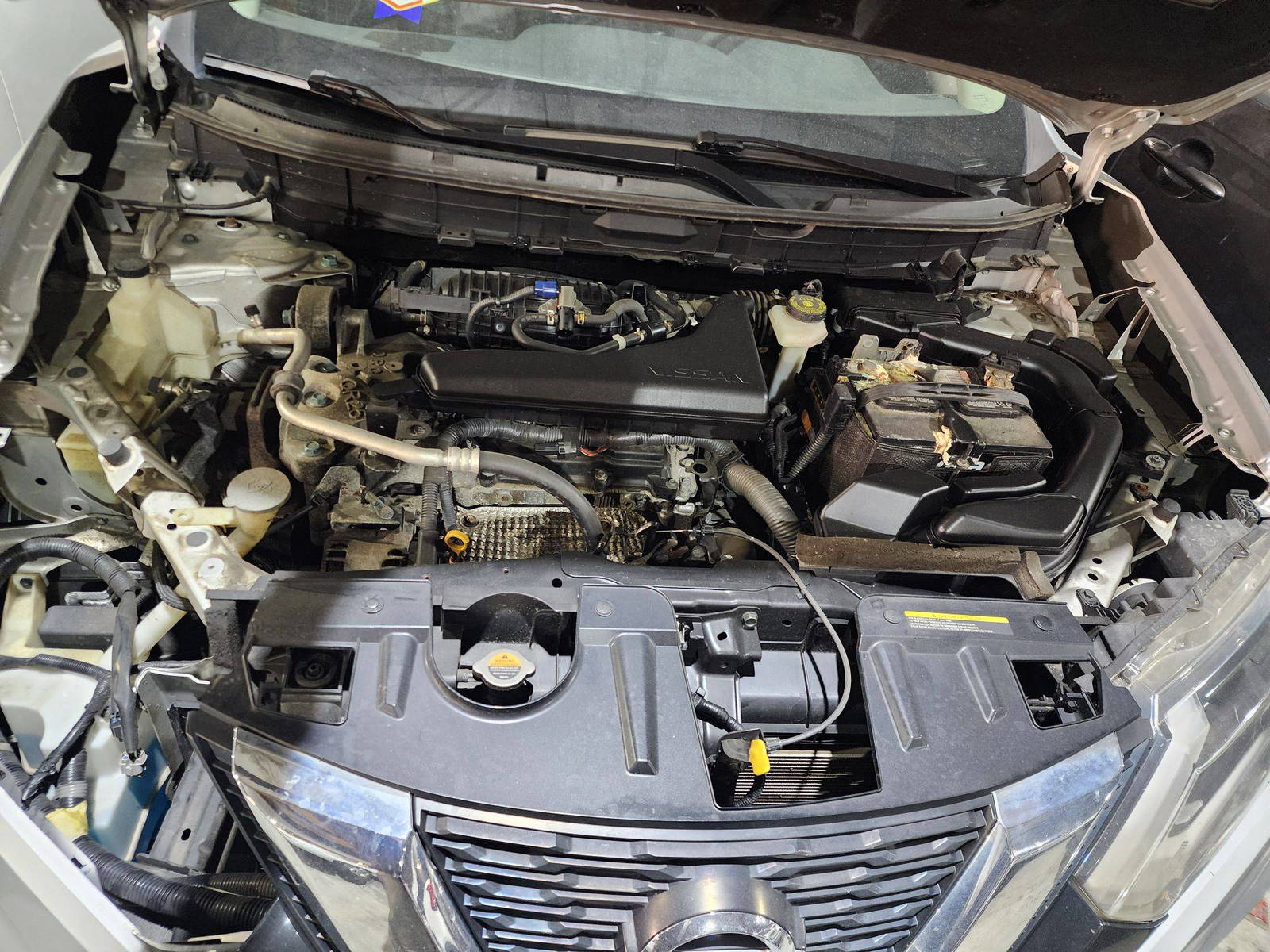 2017 NISSAN ROGUE — 175541 Miles — Lot V6HW008209 — Souq - Marhaba Auctions Used Cars - Image 9