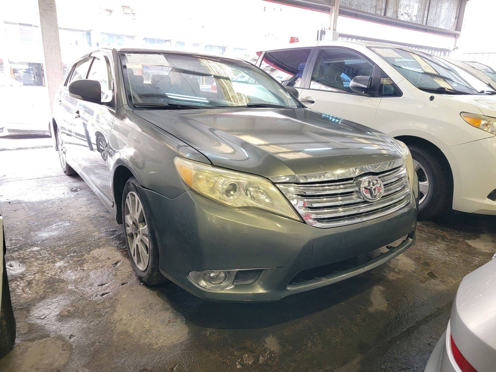 TOYOTA AVALON 2012 - Marhaba Auction Used Cars - Image 3