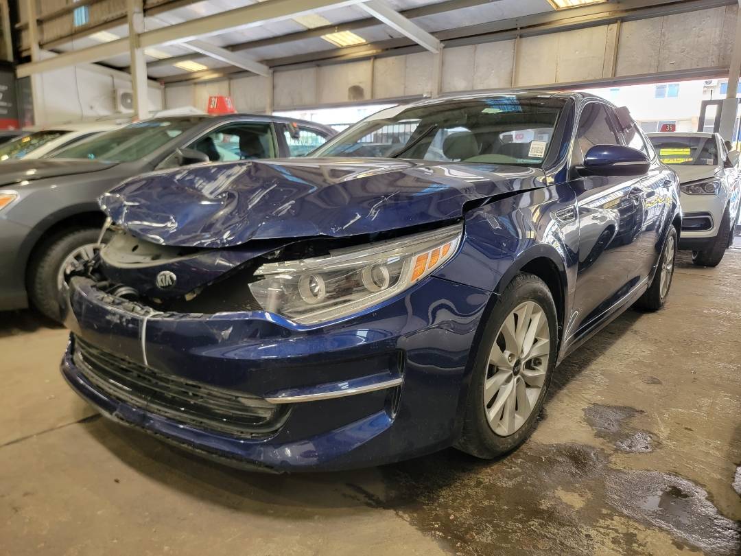 2017 KIA OPTIMA — 75968 Miles — Lot 79598533 — Main - Marhaba Auctions Used Cars - Image 5