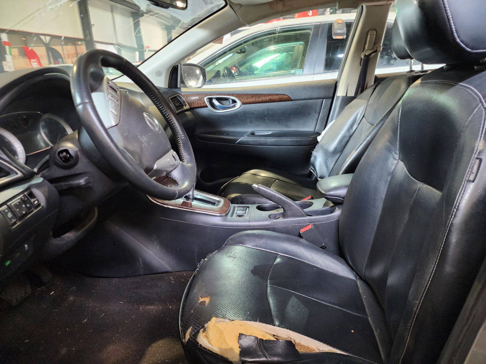 2014 NISSAN SENTRA — 138721 Miles — Lot 47081784 — Souq - Marhaba Auctions Used Cars - Image 9
