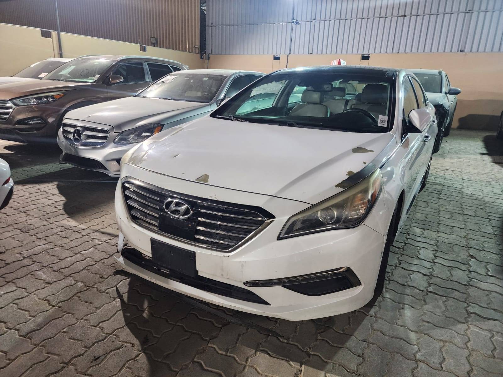 2015 HYUNDAI SONATA SPORT — 182543 Miles — Lot 87445735 — Al Sajaa - Marhaba Auctions Used Cars - Image 4