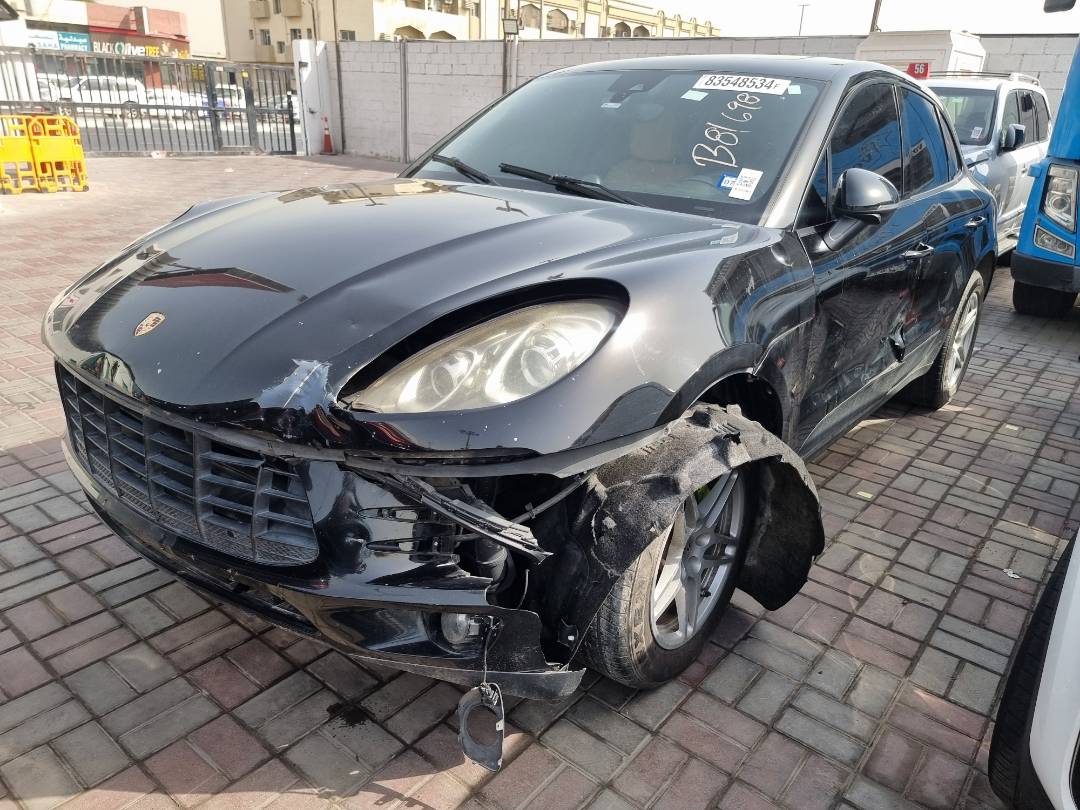 PORSCHE MACAN 2017 - Marhaba Auction Used Cars - Image 4
