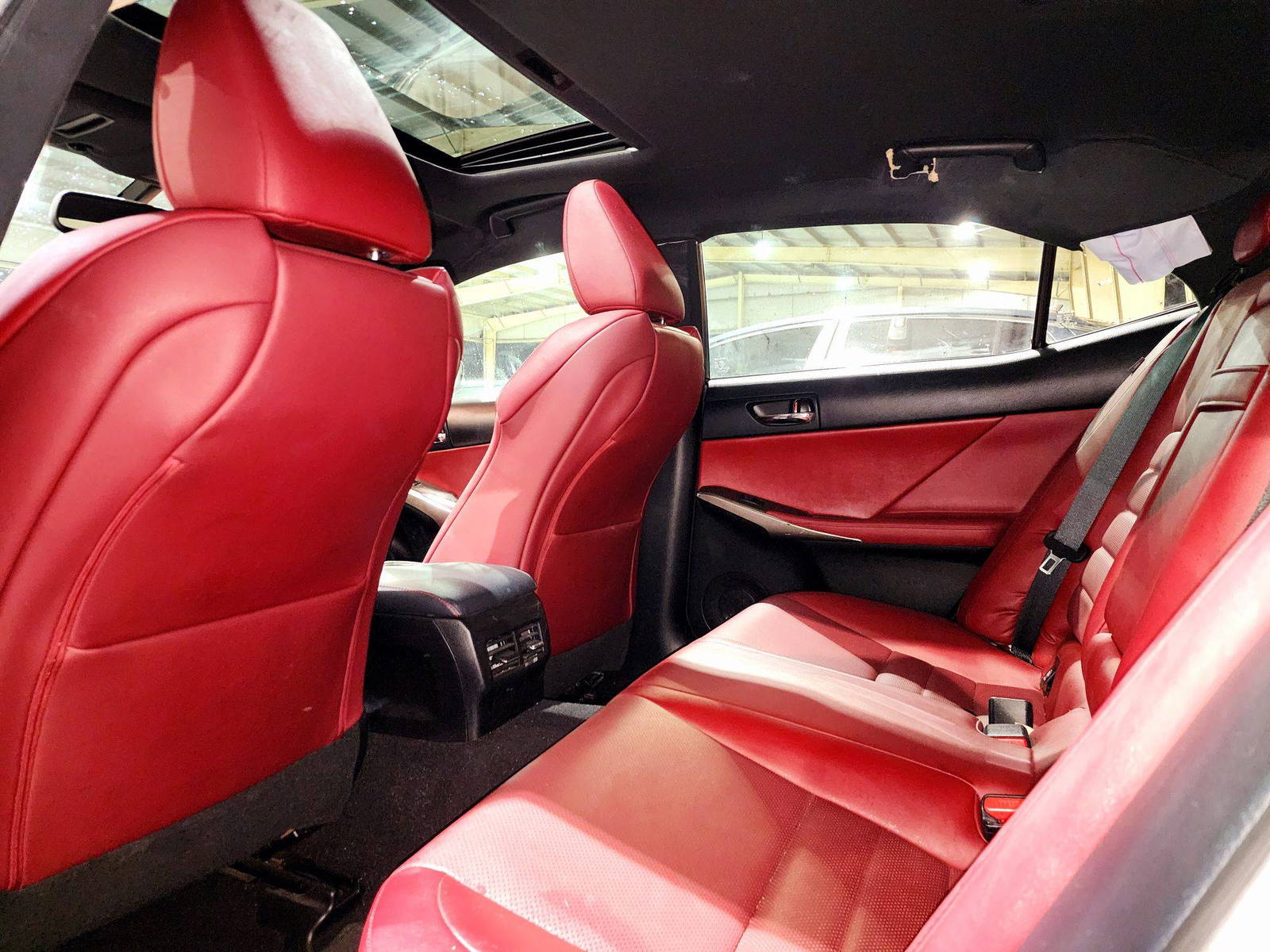 2016 LEXUS IS 200T — 68320 Miles — Lot 40838546 — Souq - Marhaba Auctions Used Cars - Image 6