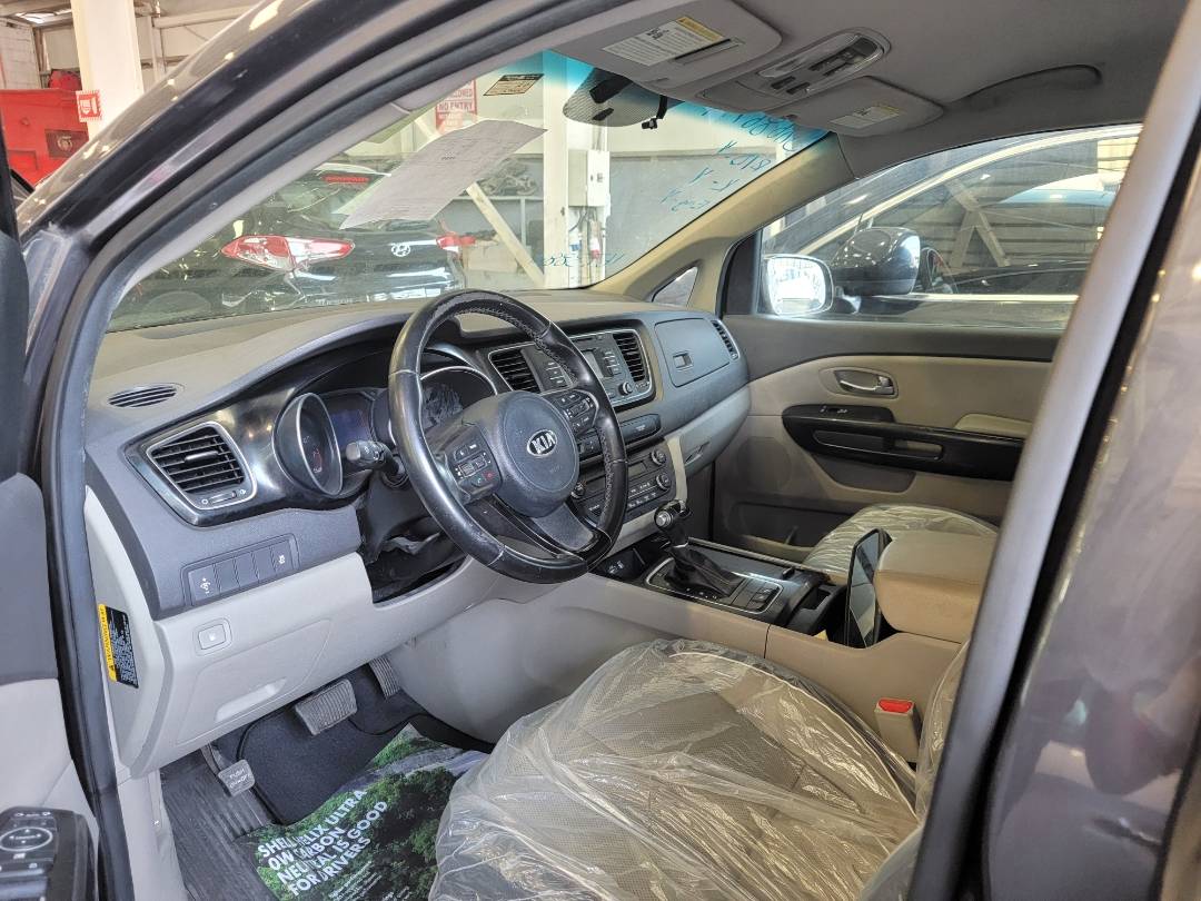 2015 KIA SEDONA — 167404 Miles — Lot 6035054 — Main - Marhaba Auctions Used Cars - Image 6