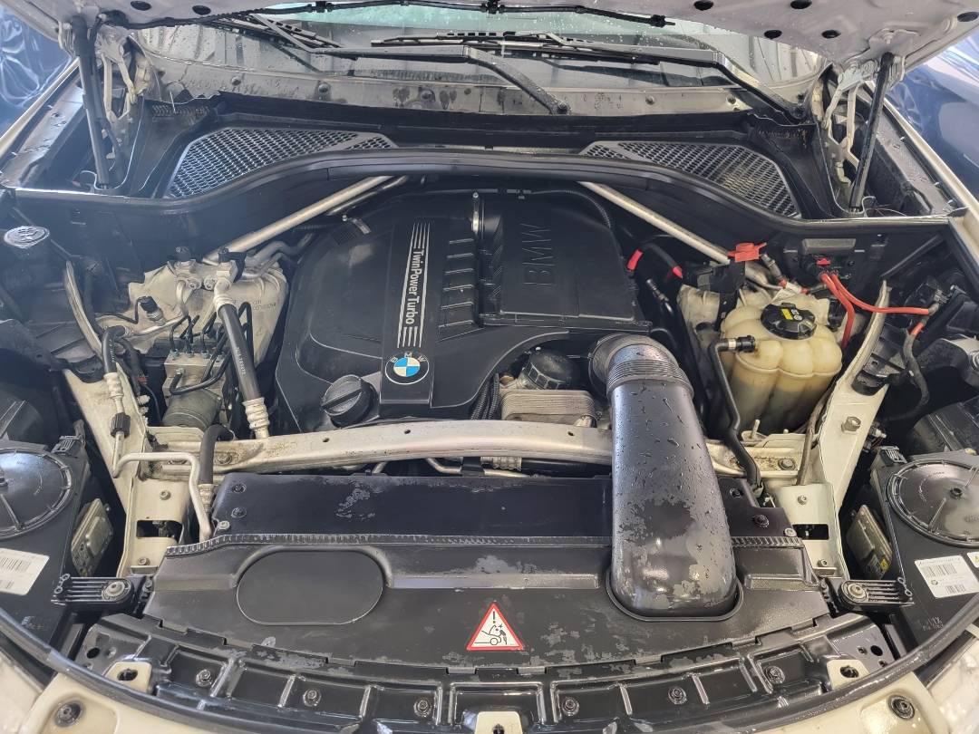 2016 BMW X5 SDRIVE35I — 166736 Miles — Lot G0R68605 — Main - Marhaba Auctions Used Cars - Image 11