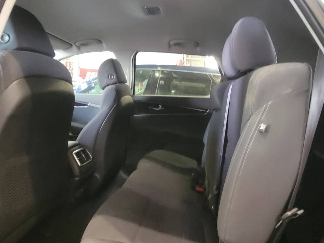 2017 KIA SORENTO — 77946 Miles — Lot A37HG268737 — Main - Marhaba Auctions Used Cars - Image 7