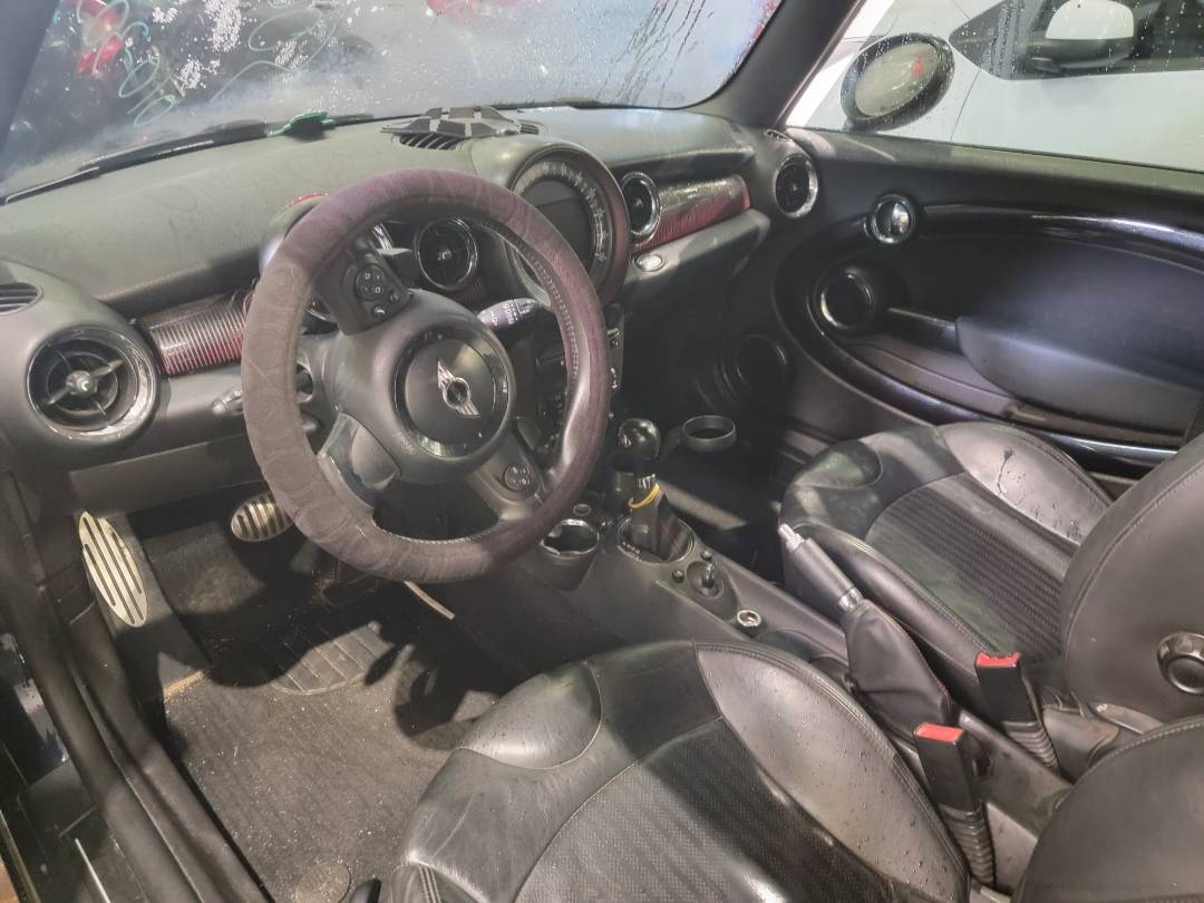 2011 MINI COOPER — 170290 KM — Lot BTY43793 — Main - Marhaba Auctions Used Cars - Image 8