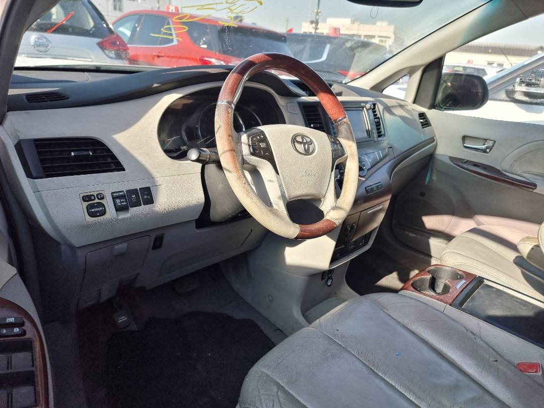 2011 TOYOTA SIENNA — 184668 Miles — Lot S106443 — Ind. 12 - Marhaba Auctions Used Cars - Image 16