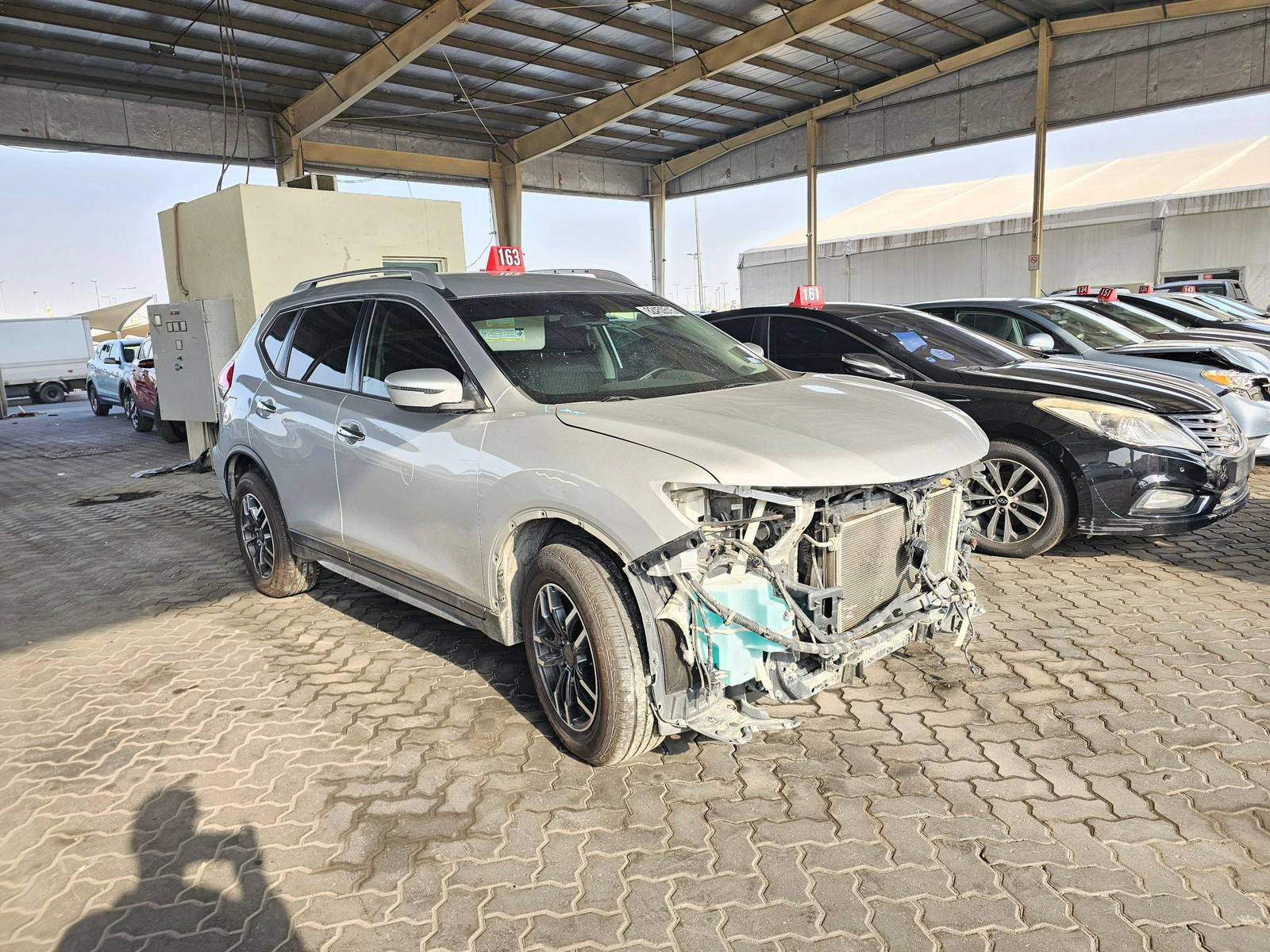 2019 NISSAN ROGUE — 140076 Miles — Lot 5KP517820 — Souq - Marhaba Auctions Used Cars - Image 4
