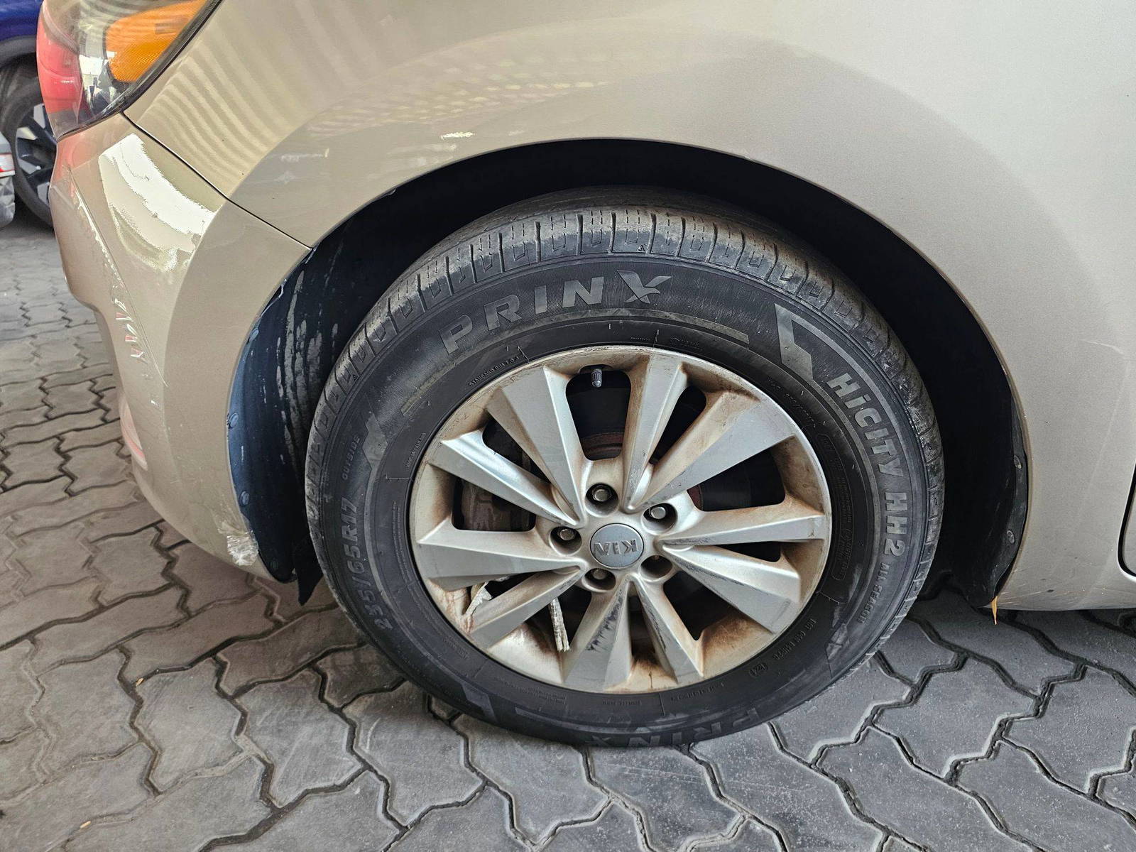 KIA SEDONA 2017 - Marhaba Auction Used Cars - Image 9