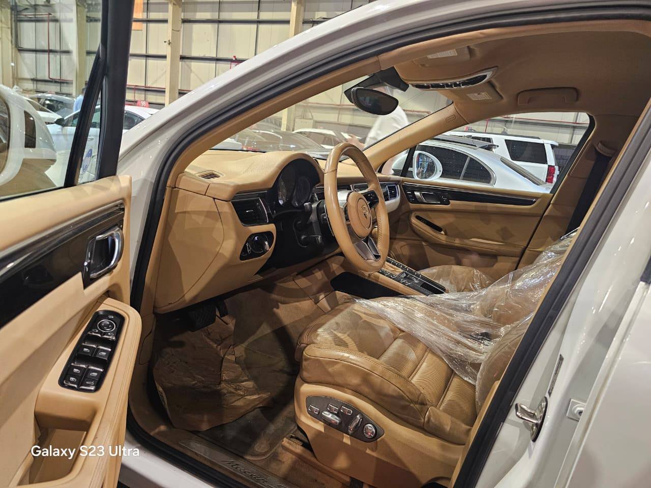 PORSCHE MACAN 2015 - Marhaba Auction Used Cars - Image 10