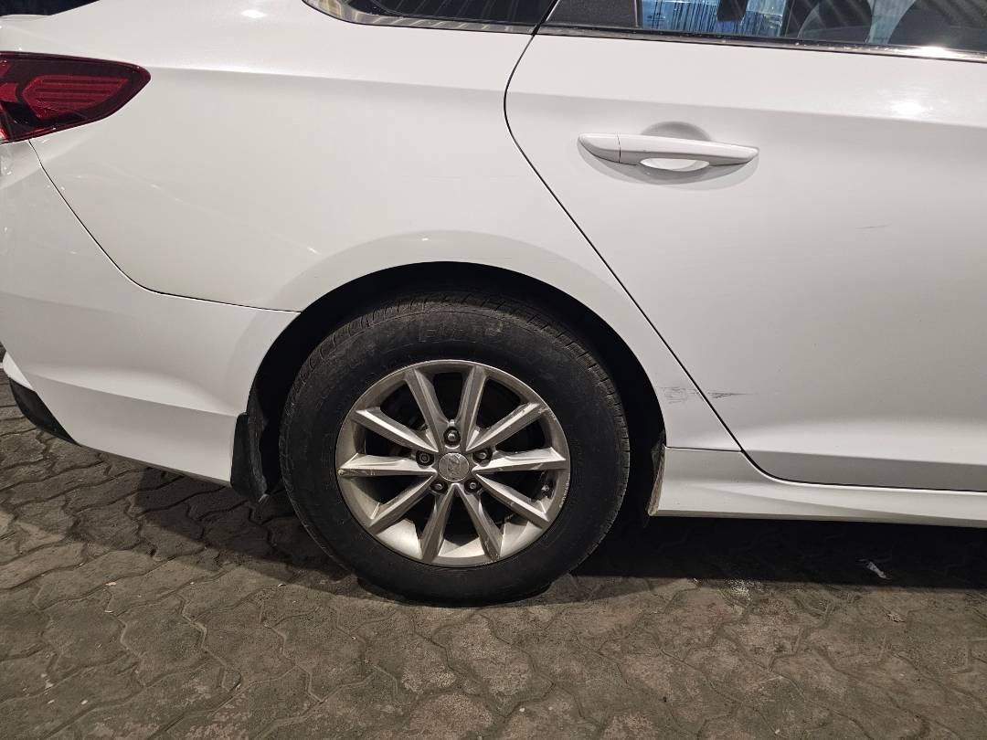 2018 HYUNDAI SONATA — 76556 Miles — Lot 724366 — Main - Marhaba Auctions Used Cars - Image 11