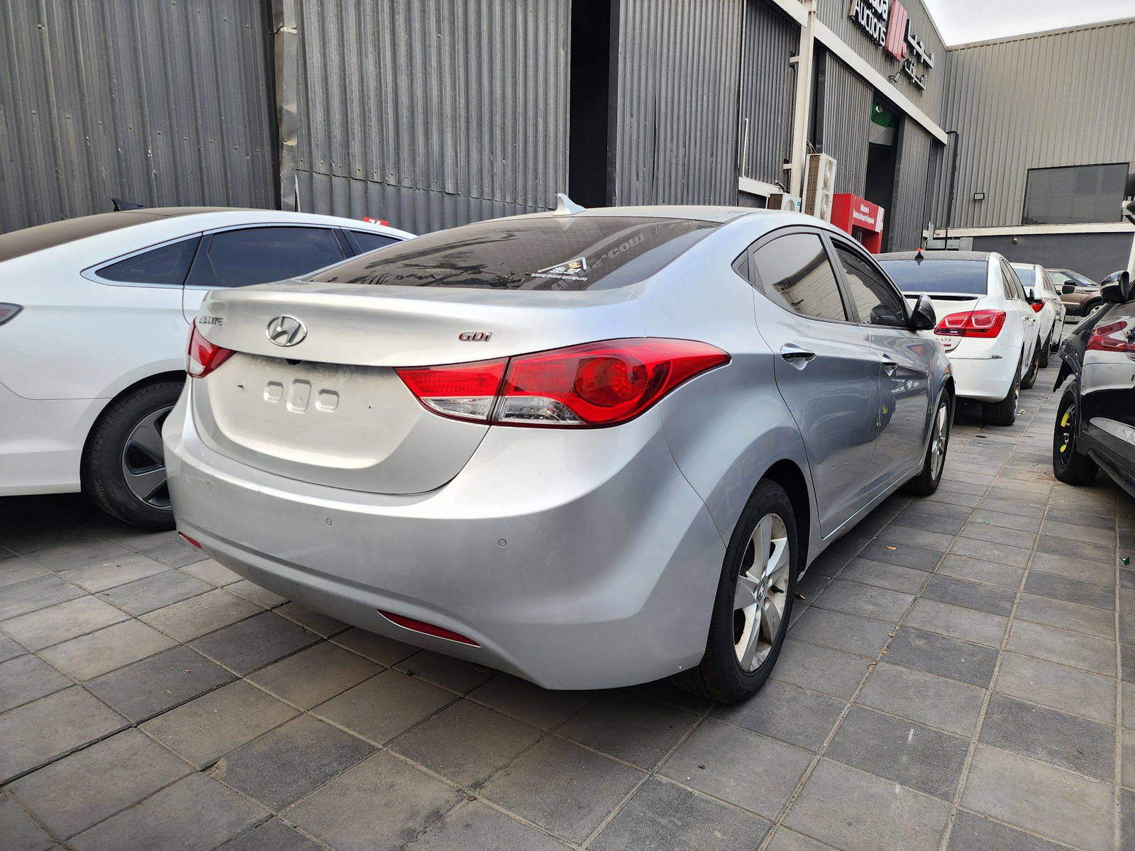 2013 HYUNDAI AVANTE — 157556 KM — Lot 678883 — Al Quoz - Marhaba Auctions Used Cars - Image 6