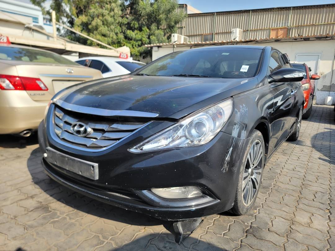 2010 HYUNDAI SONATA — 282107 KM — Lot A090940 — Main - Marhaba Auctions Used Cars - Image 5