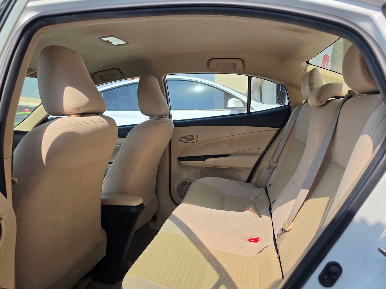 2022 TOYOTA YARIS — 233788 KM — Lot 2157756 - Marhaba Auctions Used Cars - Image 7