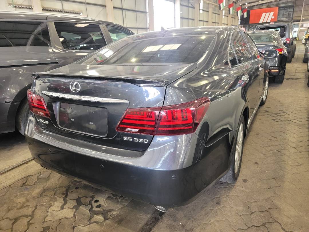 2010 LEXUS ES 350 — 193911 Miles — Lot A2392301 — Main - Marhaba Auctions Used Cars - Image 4