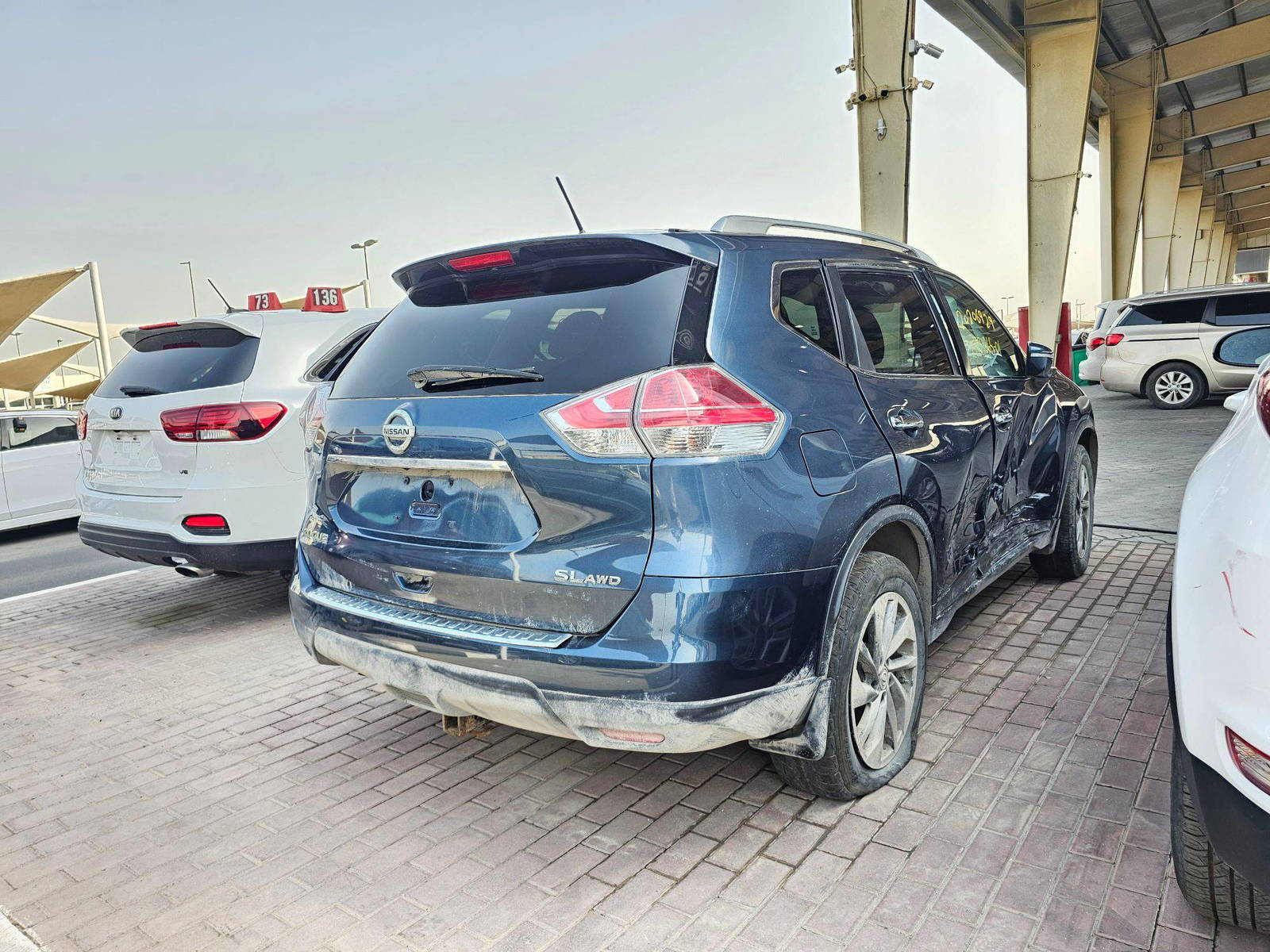 2014 NISSAN ROGUE — 226140 KM — Lot 20206929 — Souq - Marhaba Auctions Used Cars - Image 3