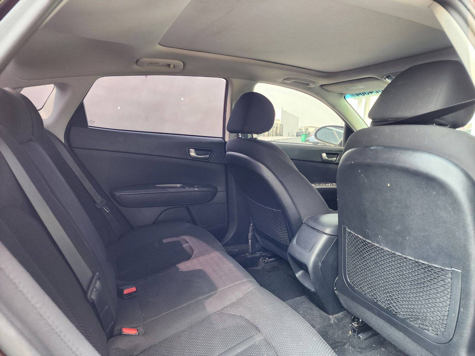 2019 KIA OPTIMA — 80127 Miles — Lot KG334049 — Souq - Marhaba Auctions Used Cars - Image 4