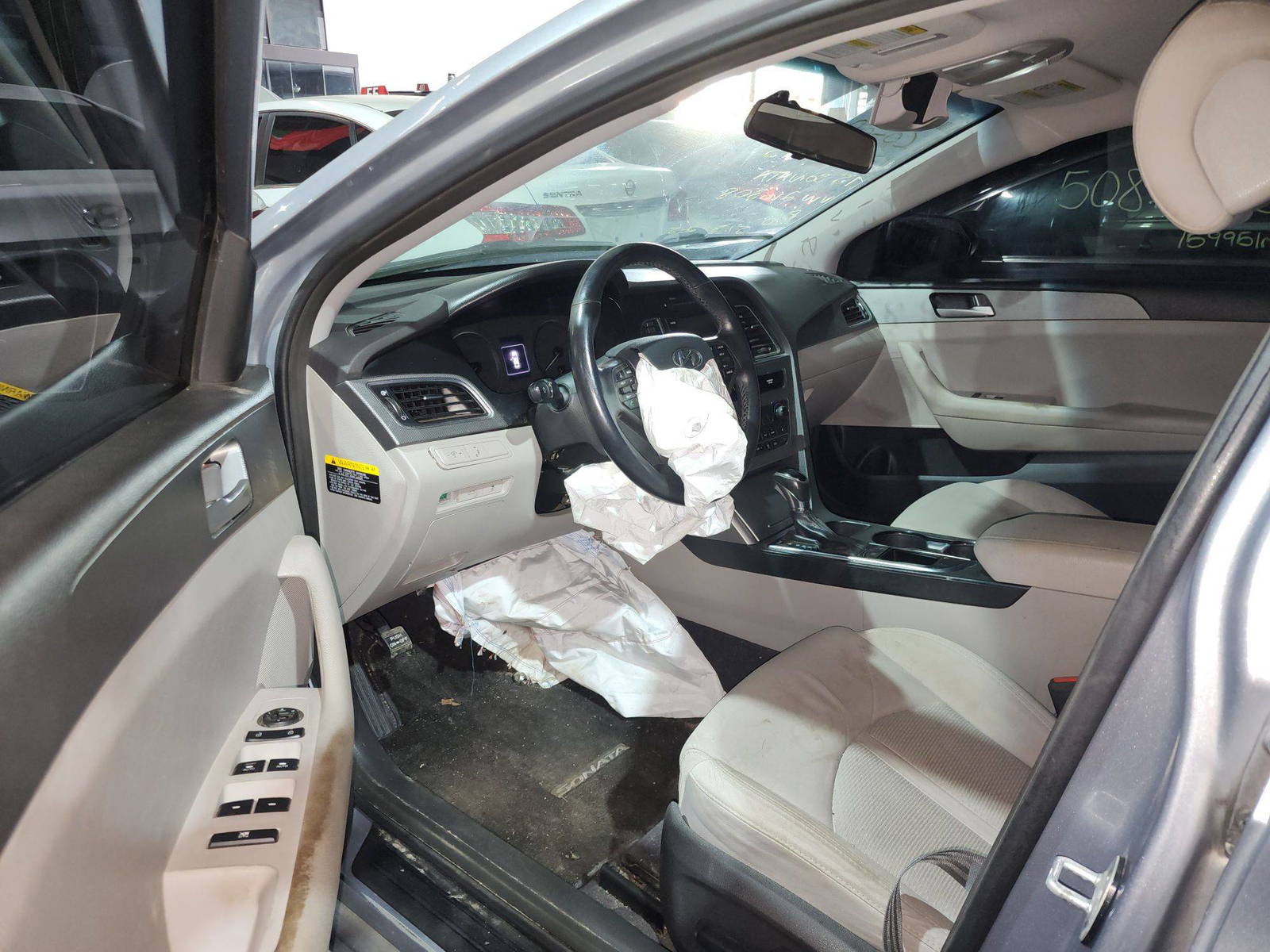 HYUNDAI SONATA 2015 - Marhaba Auction Used Cars - Image 9