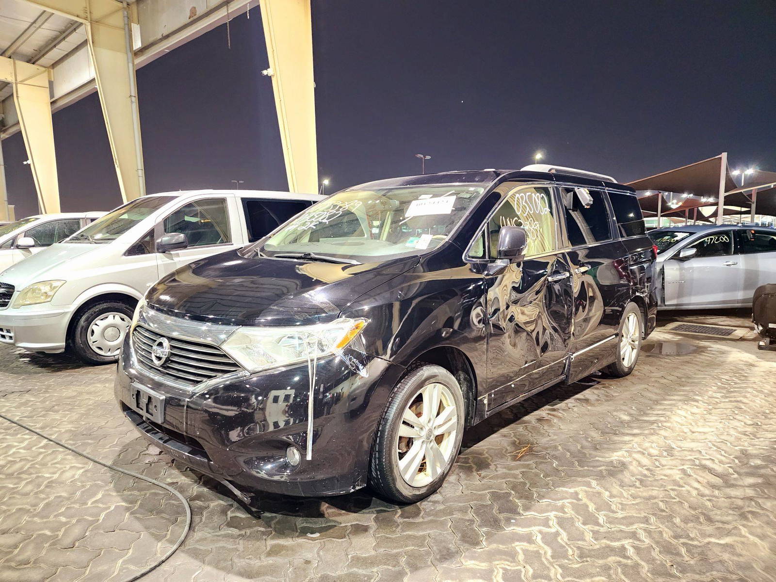 2012 NISSAN QUEST — 161149 Miles — Lot 3C9035082 — Souq - Marhaba Auctions Used Cars - Image 5