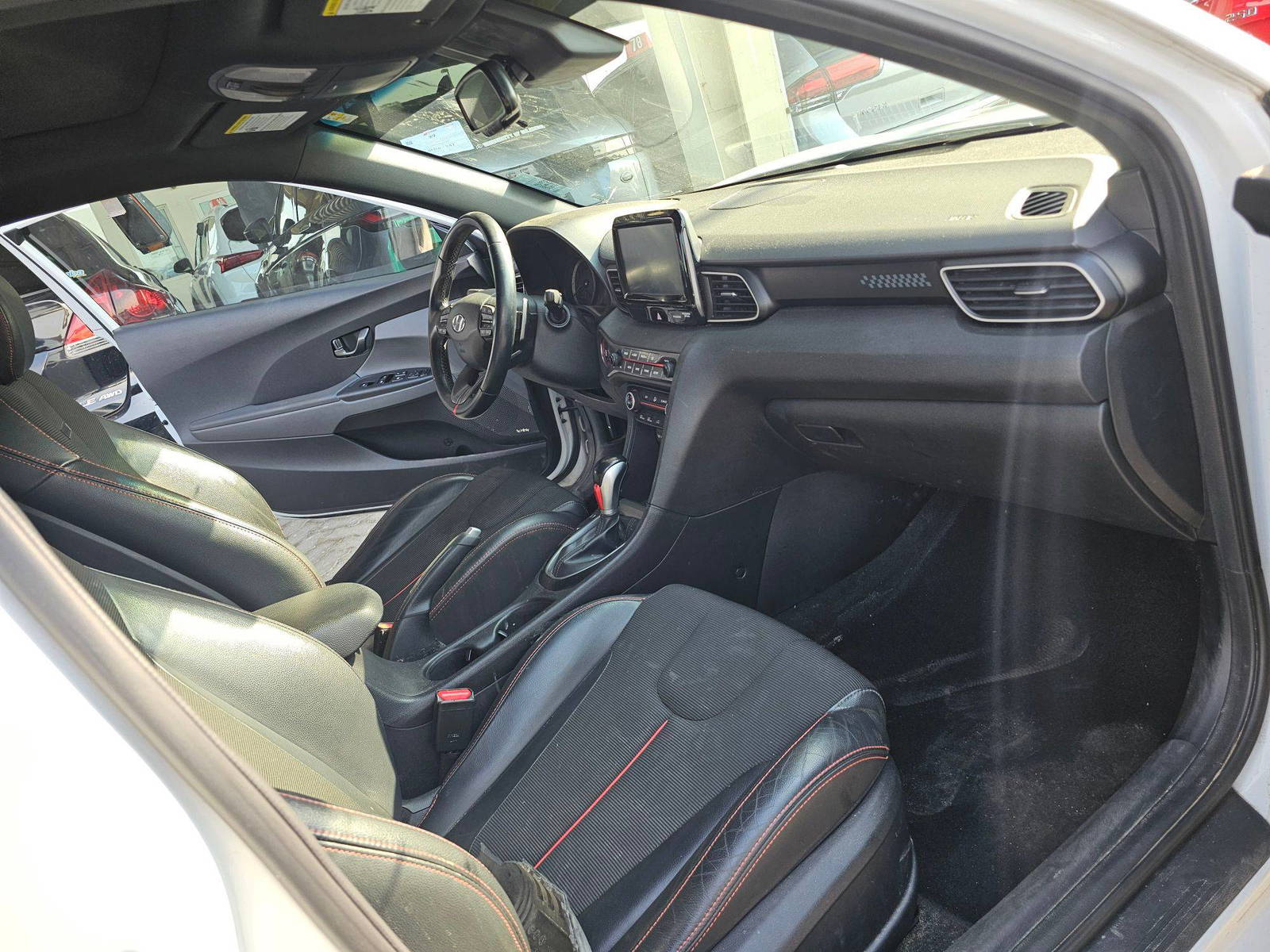 HYUNDAI VELOSTER 2020 - Marhaba Auction Used Cars - Image 8