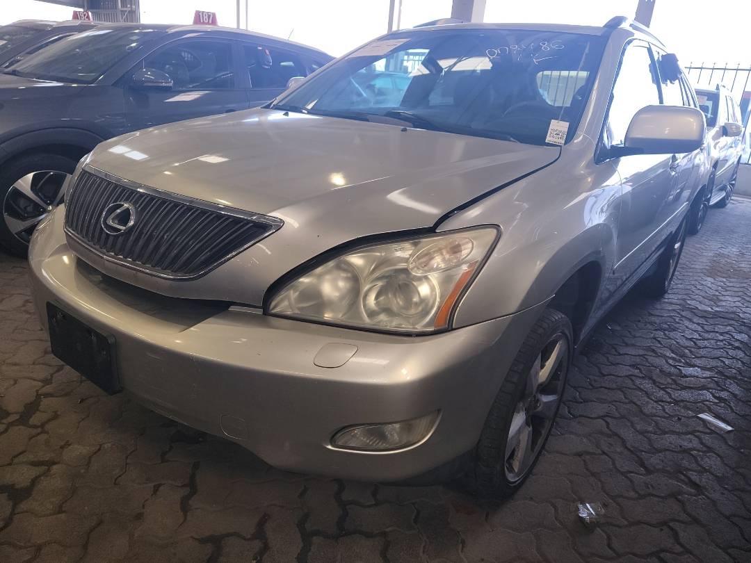 2007 LEXUS RX 350 — 226383 Miles — Lot 38182959 - Marhaba Auctions Used Cars - Image 8