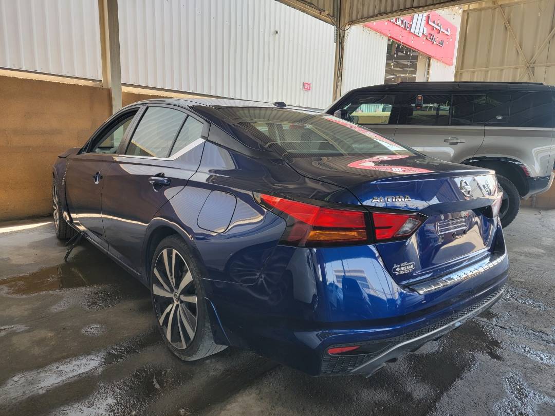 2019 NISSAN ALTIMA — 164592 Miles — Lot 3KC249236 — Main - Marhaba Auctions Used Cars - Image 3