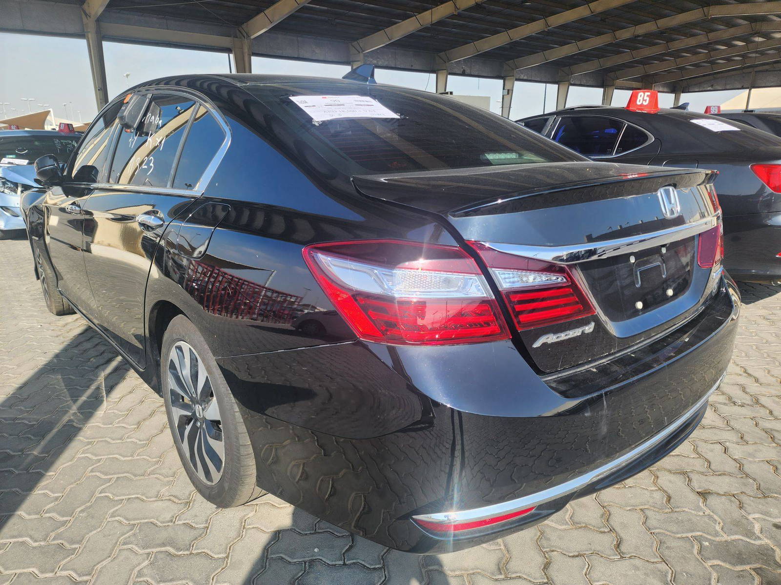 2017 HONDA ACCORD — 111828 Miles — Lot 66277333 - Marhaba Auctions Used Cars - Image 11