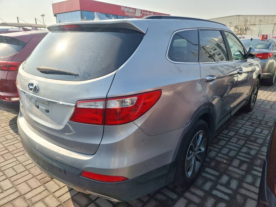 2016 HYUNDAI SANTA FE — 173739 Miles — Lot GU140356 — Ind. 12 - Marhaba Auctions Used Cars - Image 4