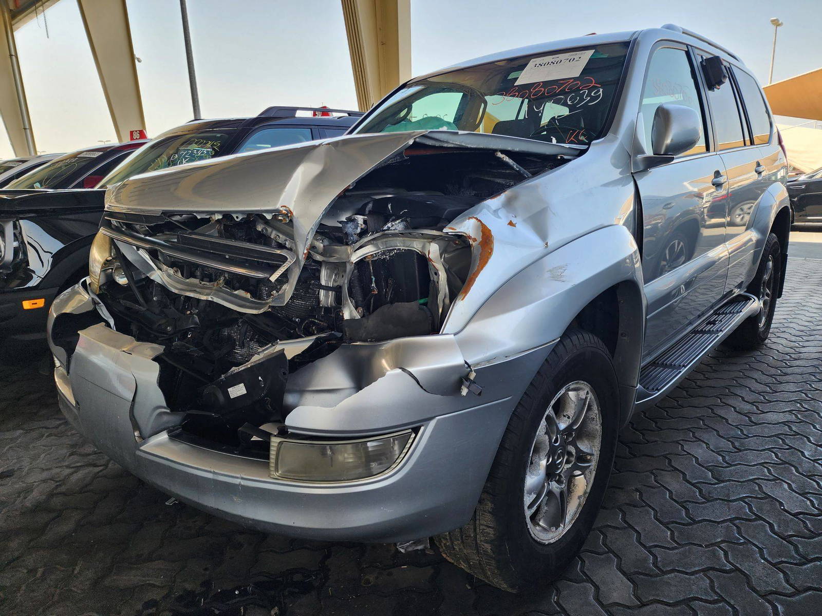 2007 LEXUS GX 470 — 171637 Miles — Lot 38080702 - Marhaba Auctions Used Cars - Image 10