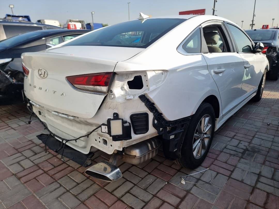 2019 HYUNDAI SONATA — 52653 Miles — Lot 125487 — Ind. 12 - Marhaba Auctions Used Cars - Image 5