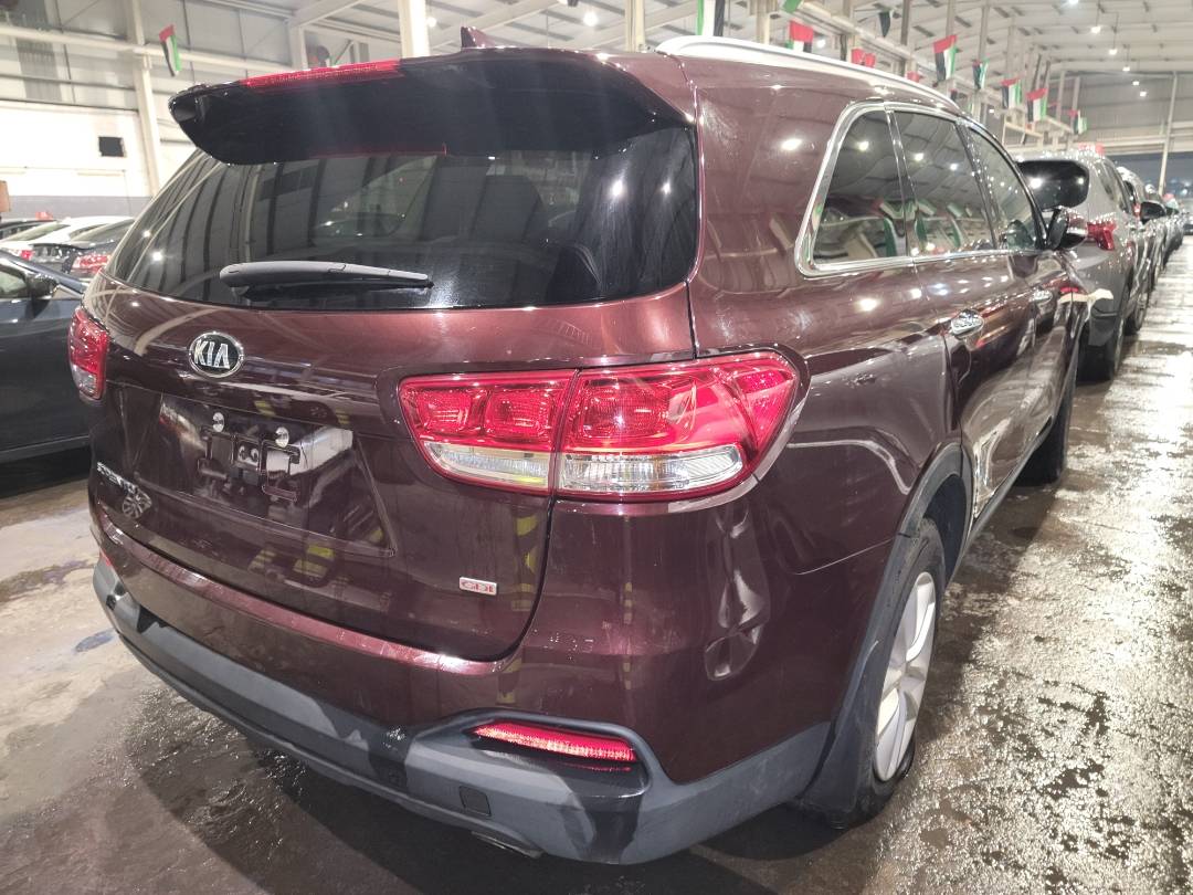 2018 KIA SORENTO — 31081 Miles — Lot 69177723 - Marhaba Auctions Used Cars - Image 4
