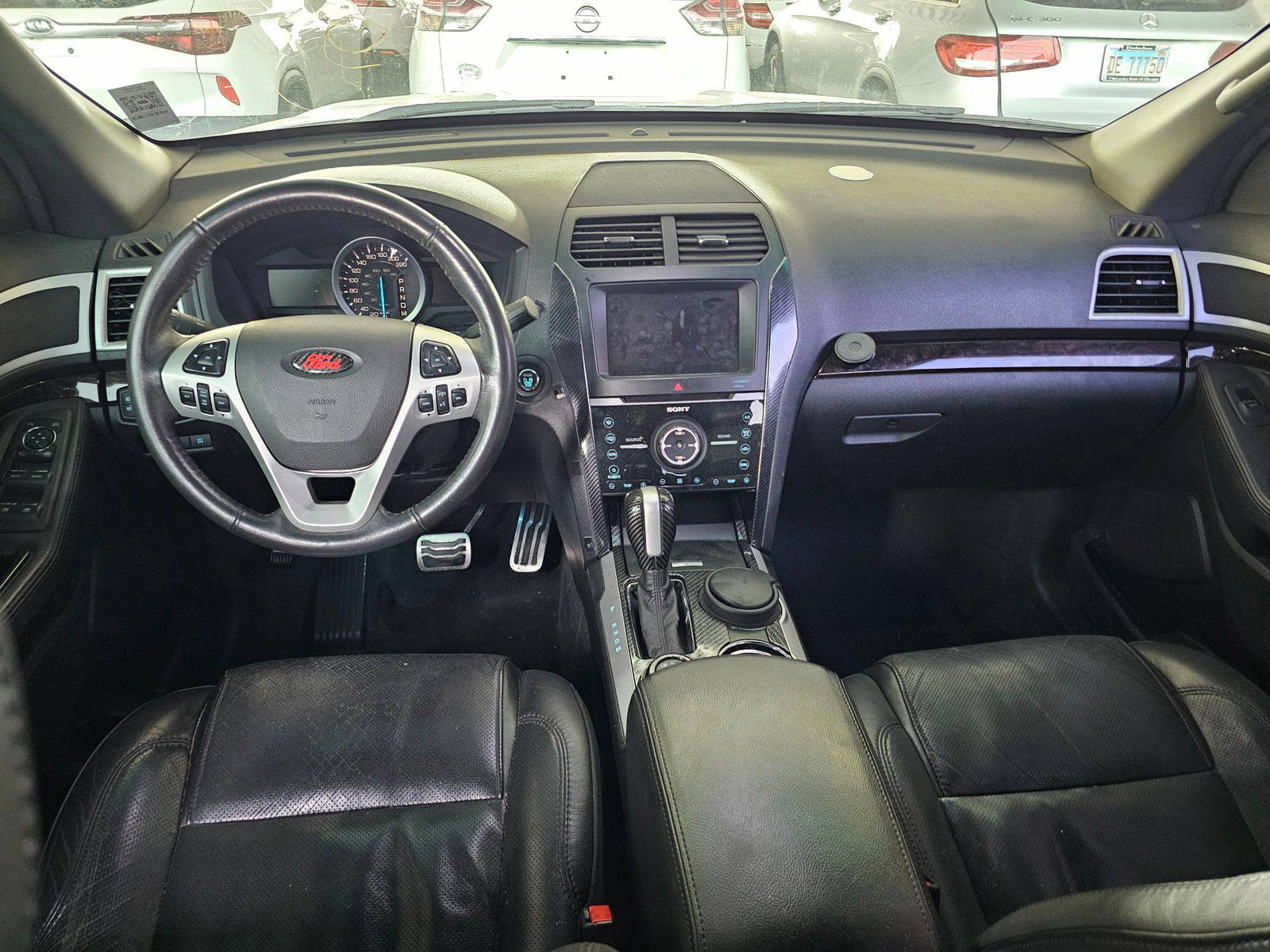 2011 FORD EXPLORER — 200089 KM — Lot 29035 — Souq - Marhaba Auctions Used Cars - Image 7