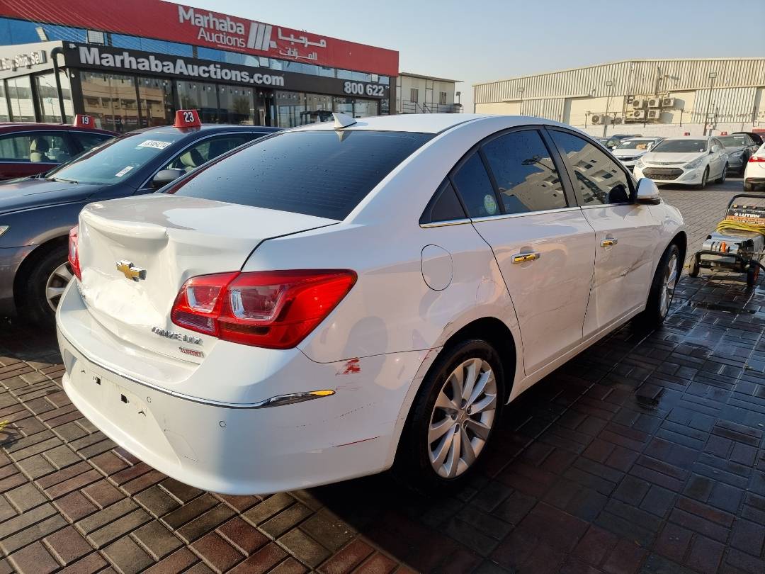 2016 CHEVROLET CRUIZE — 73888 KM — Lot 125478 — Souq - Marhaba Auctions Used Cars - Image 4