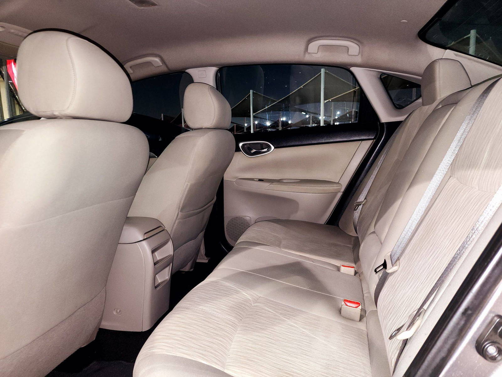 2015 NISSAN SENTRA — 252286 Miles — Lot P4FY225994 — Souq - Marhaba Auctions Used Cars - Image 6