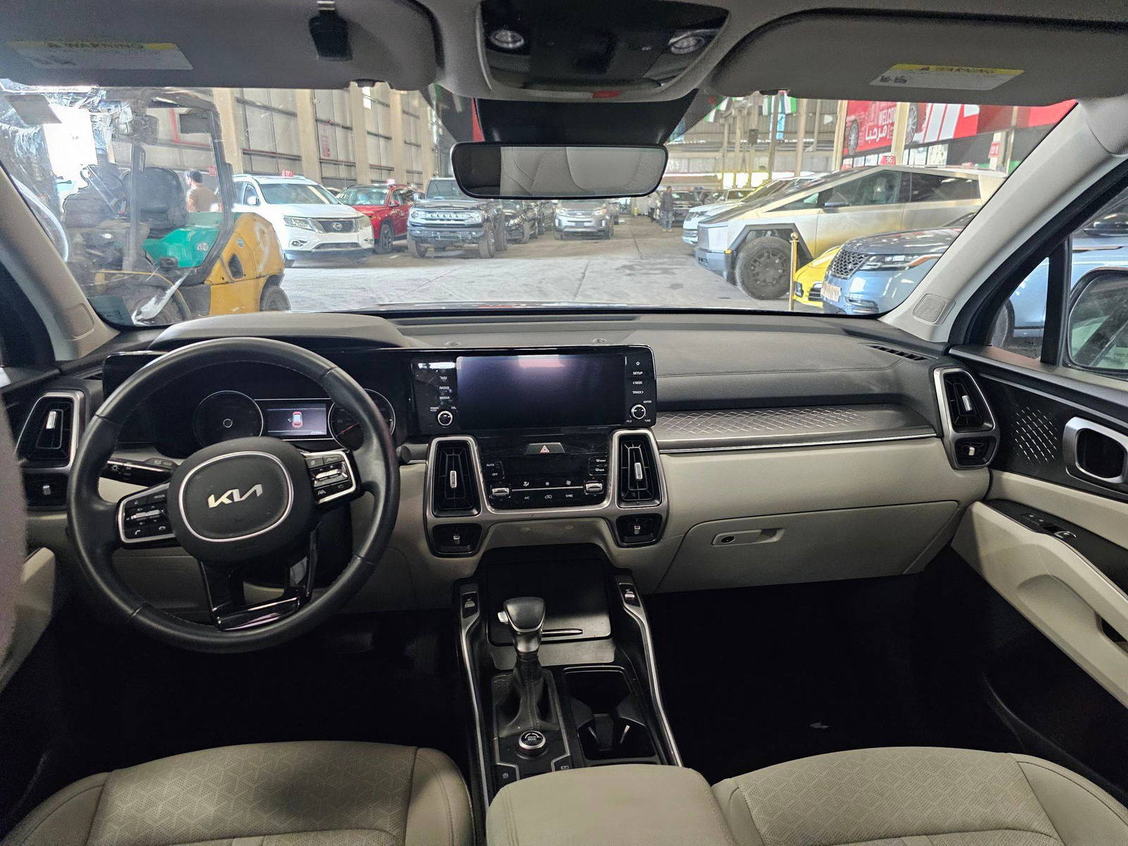 KIA SORENTO 2023 - Marhaba Auction Used Cars - Image 8