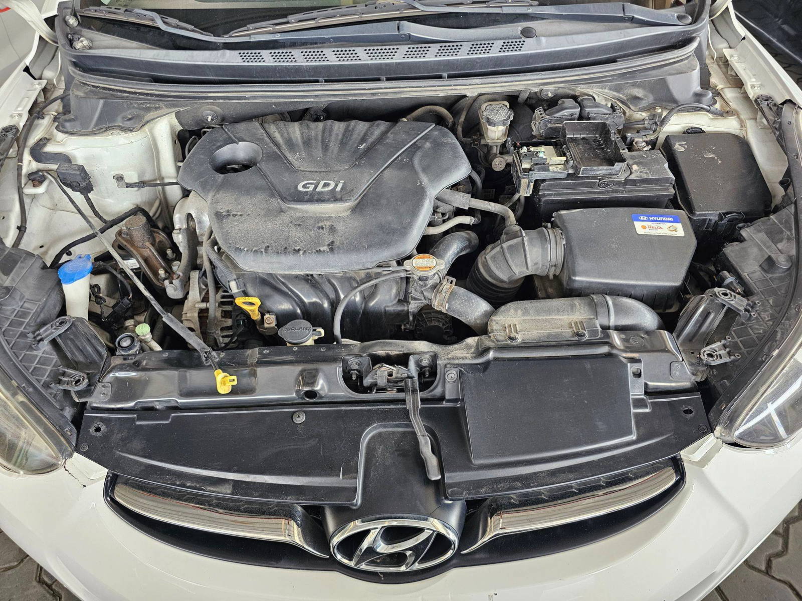 2011 HYUNDAI AVANTE — 171883 KM — Lot 006505 — Souq - Marhaba Auctions Used Cars - Image 11