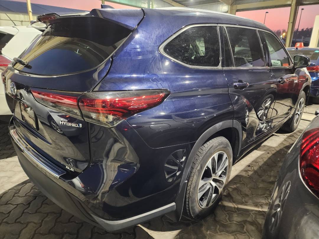 2021 TOYOTA HIGHLANDER — 20473 Miles — Lot 71130783 - Marhaba Auctions Used Cars - Image 9