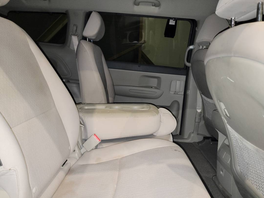 2016 KIA SEDONA — 123348 Miles — Lot 80760113 - Marhaba Auctions Used Cars - Image 6