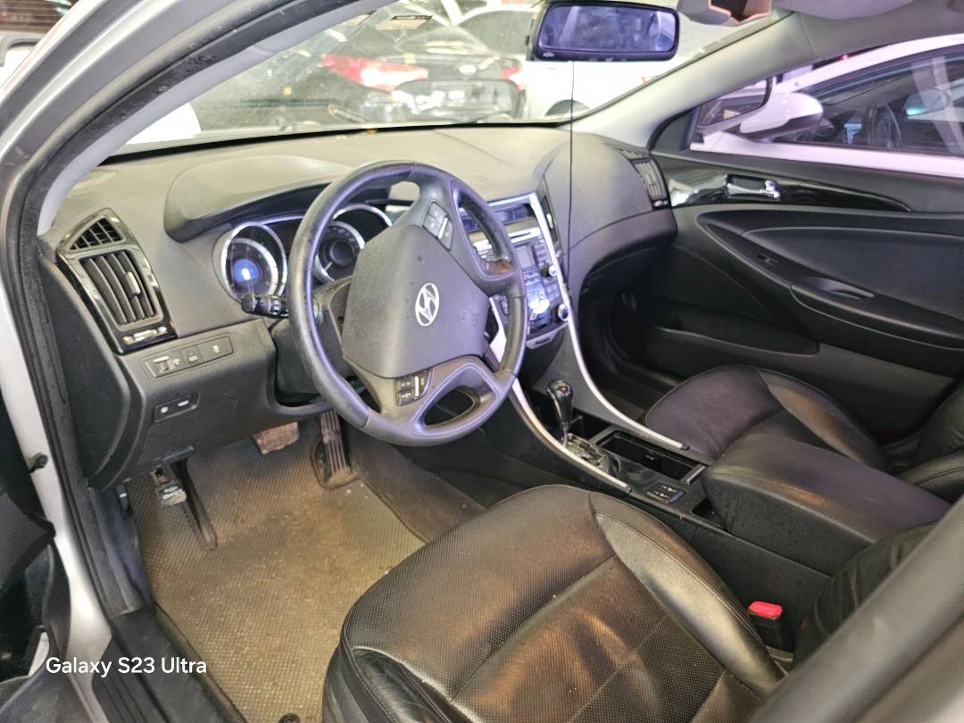 2011 HYUNDAI SONATA — 169570 KM — Lot 294610 — Main - Marhaba Auctions Used Cars - Image 7