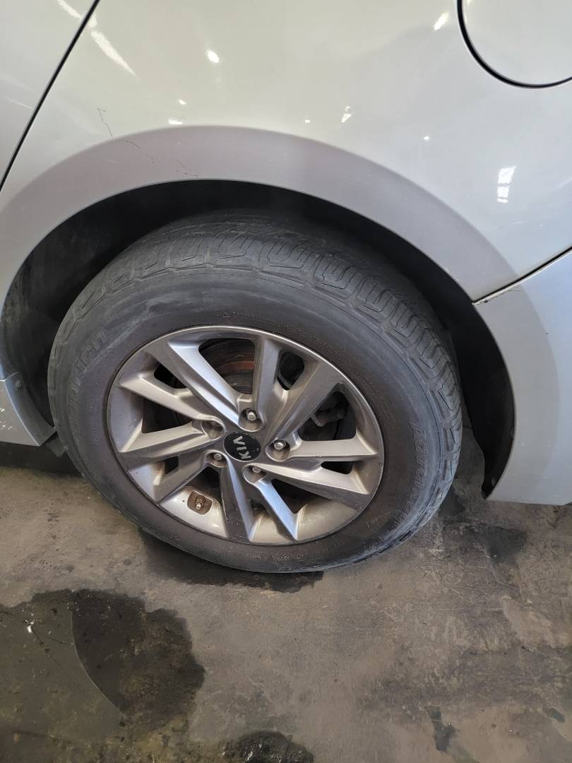 2019 KIA OPTIMA — 162400 Miles — Lot 298159 — Main - Marhaba Auctions Used Cars - Image 9