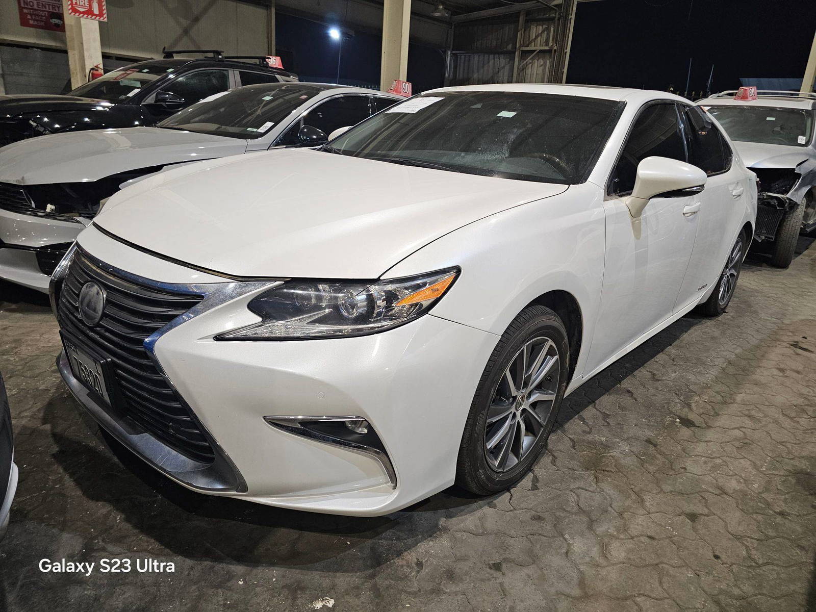 LEXUS ES 300H 2017 - Marhaba Auction Used Cars - Image 5
