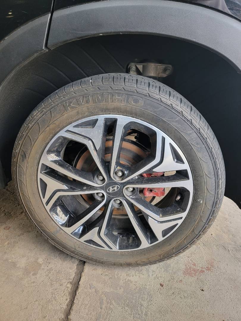 2019 HYUNDAI SANTA FE — 65950 Miles — Lot H028908 — Main - Marhaba Auctions Used Cars - Image 9
