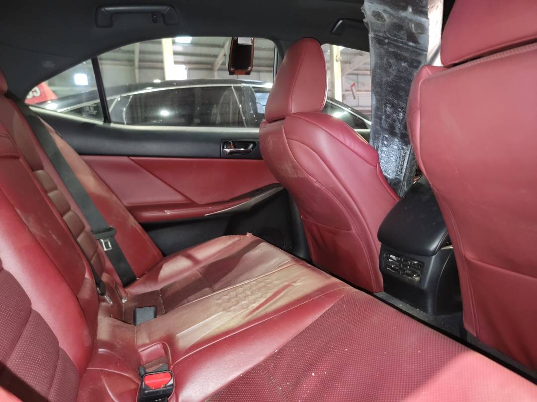 2014 LEXUS IS 250 — 116885 Miles — Lot E5001279 - Marhaba Auctions Used Cars - Image 5