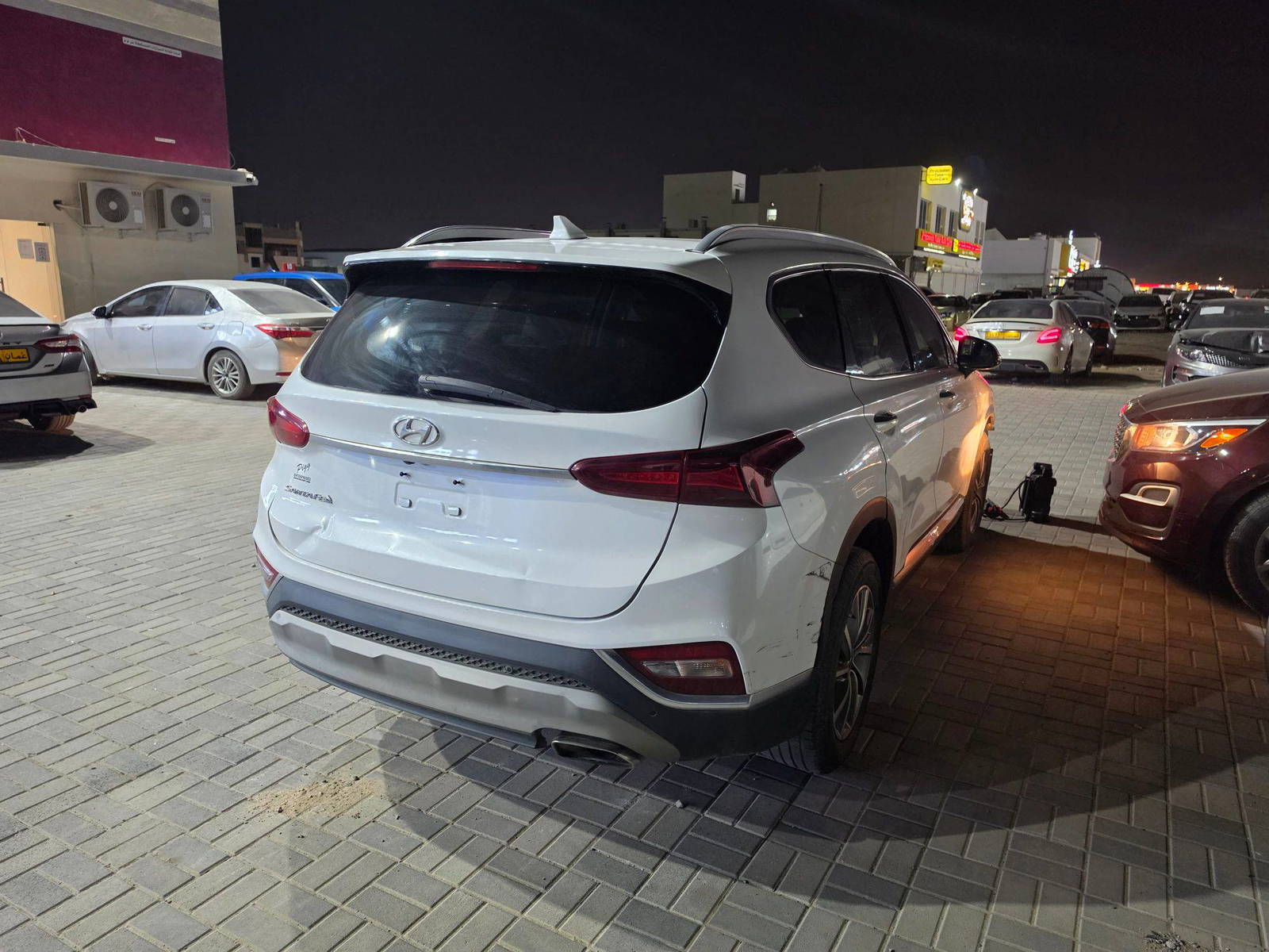 HYUNDAI SANTA FE LIMITED 2019 - Marhaba Auction Used Cars - Image 6